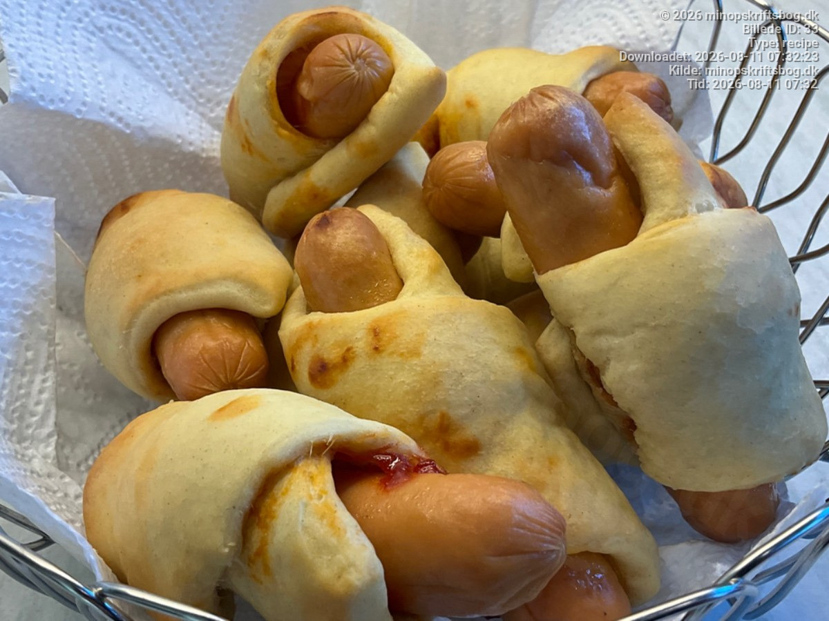 Pølsehorn med ketchup